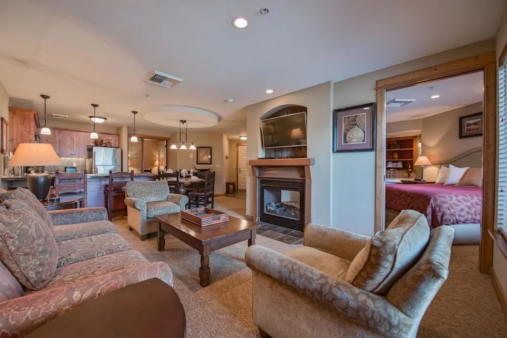 Silver Mountain Resort Lodging - Morning Star Lodge