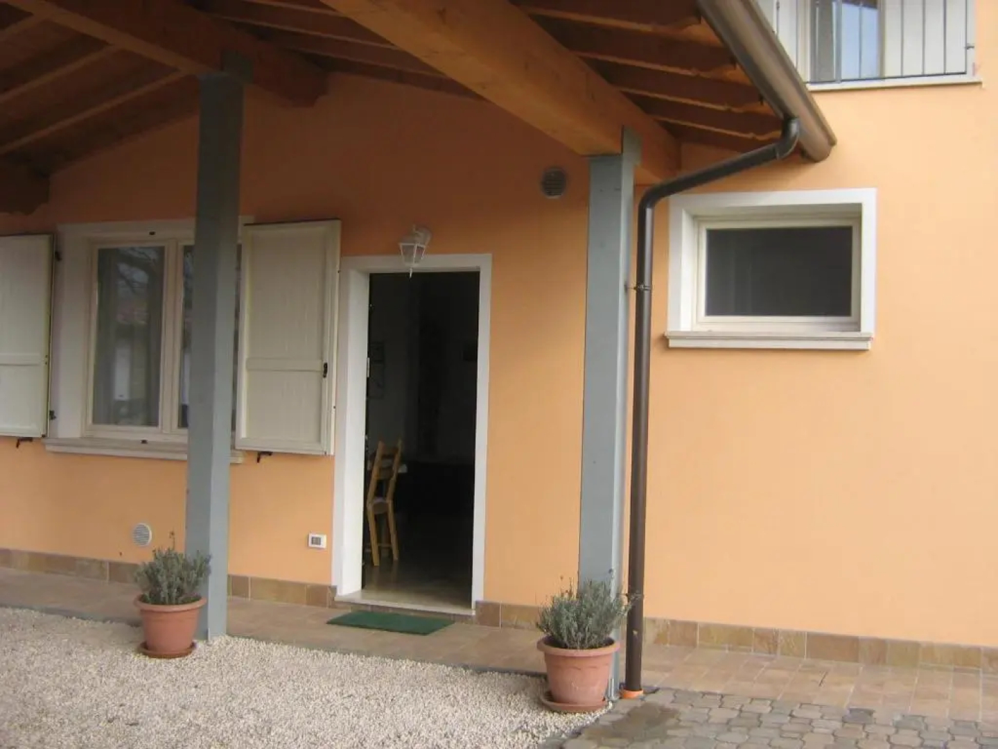 CASCINA LEGNAGO - bilocale a 6 chilometri da SALO'