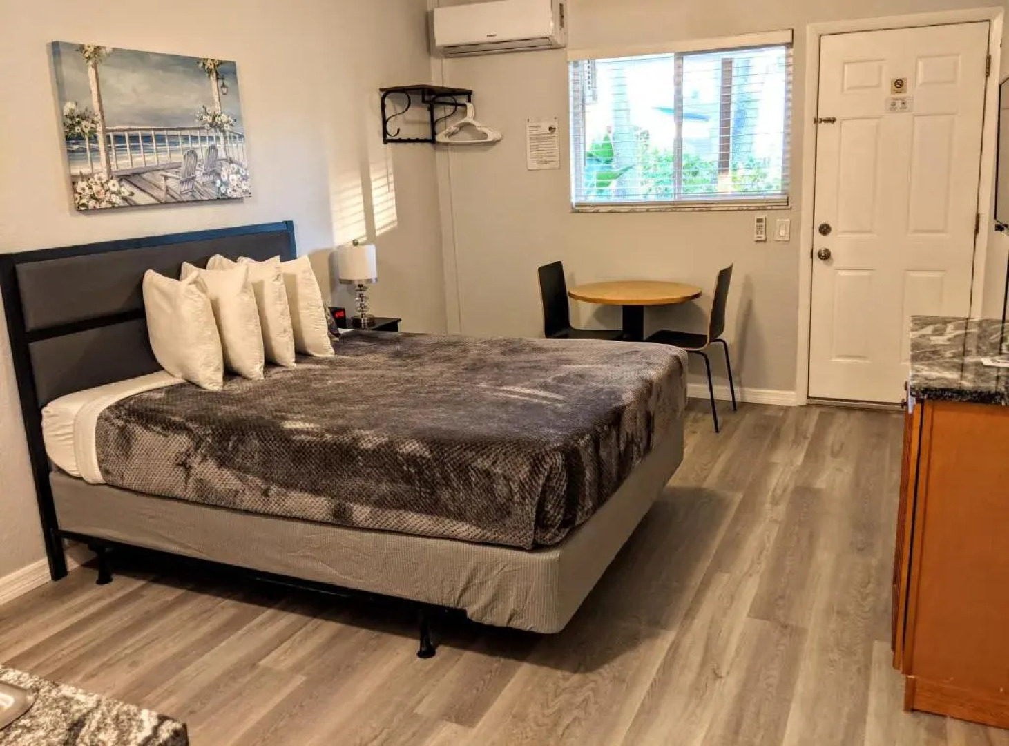 John's Pass Beach Motel