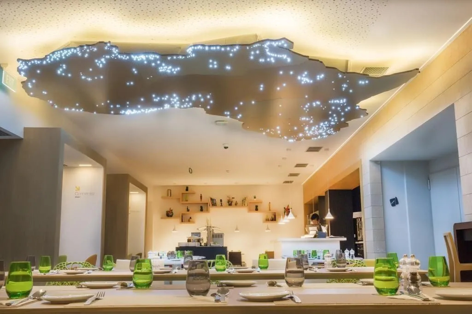 Seen Hotel Abidjan Plateau
