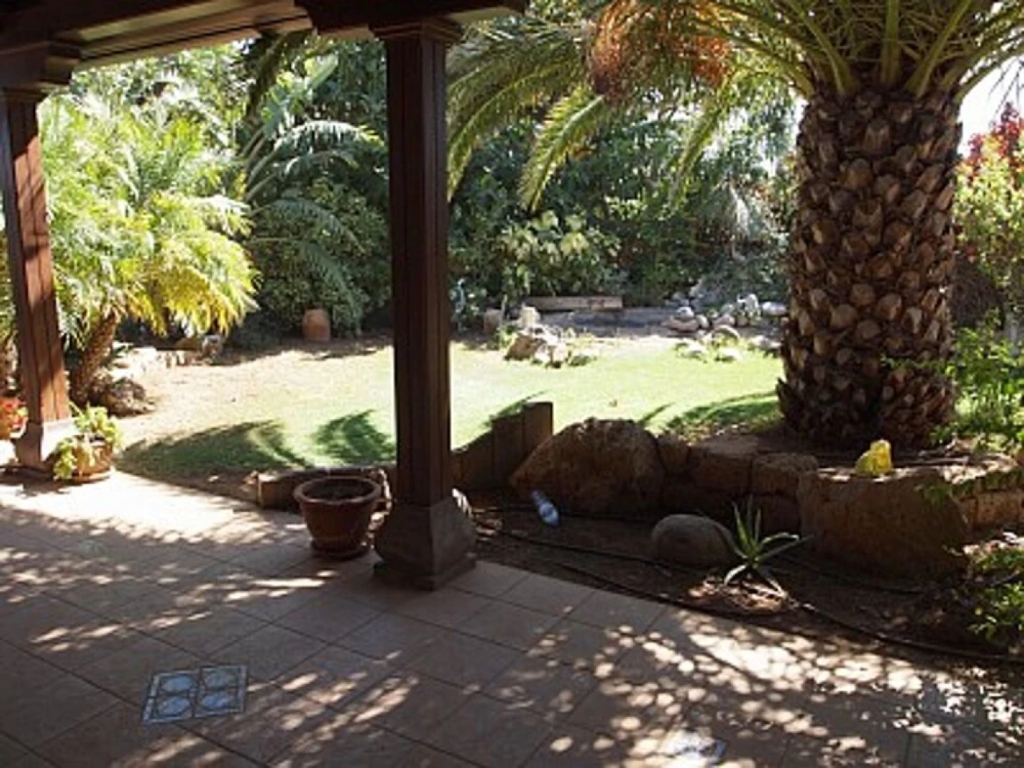 House With 5 Bedrooms in Granadilla, With Wonderful Mountain View, Pri