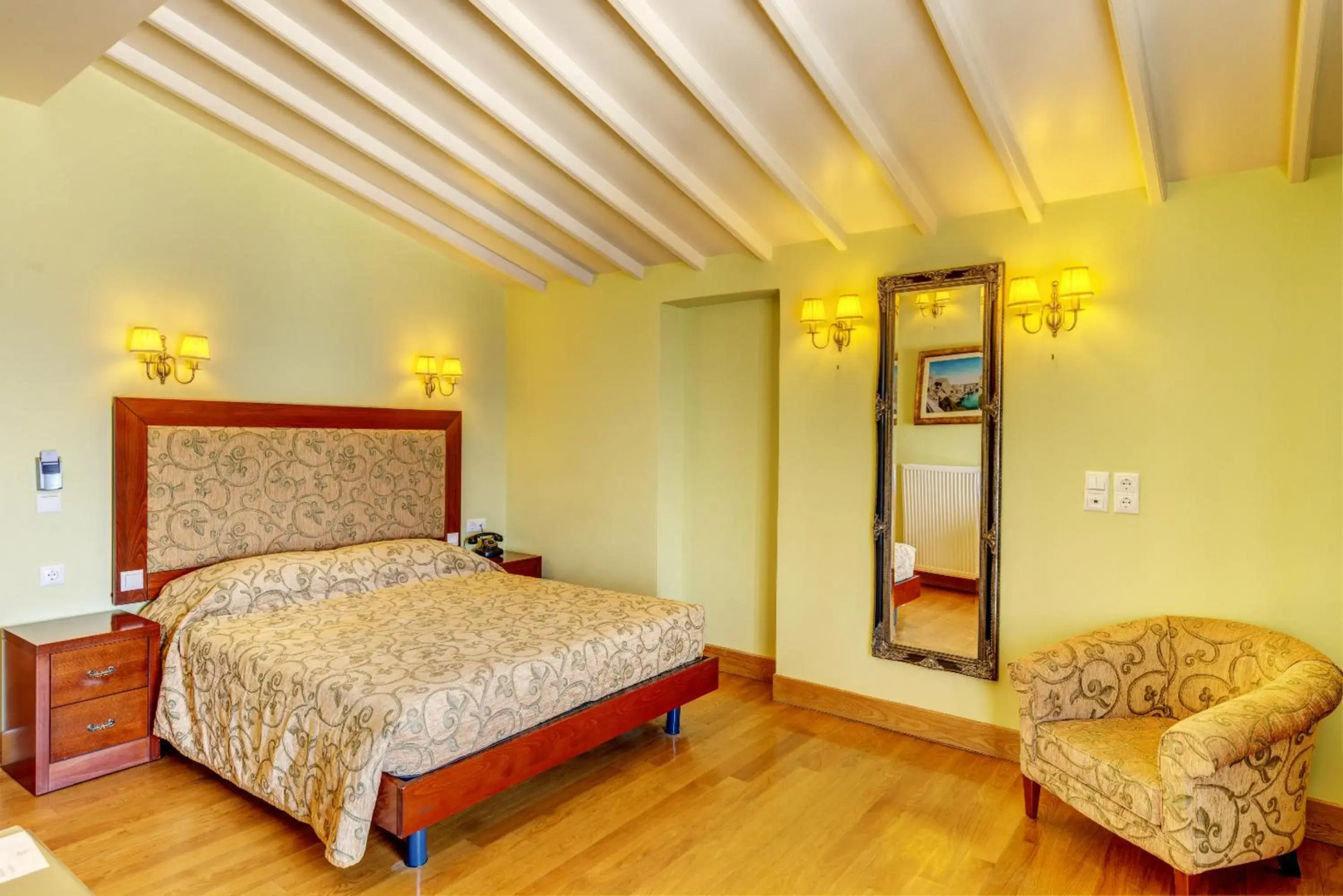 Apollonion Palace Hotel