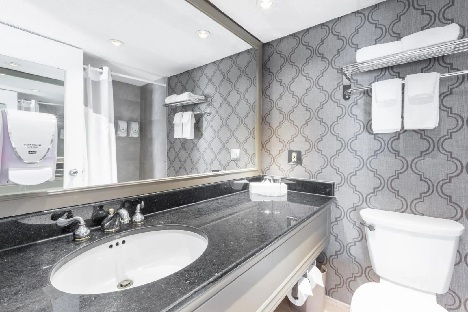 Hôtel Le Concorde Québec