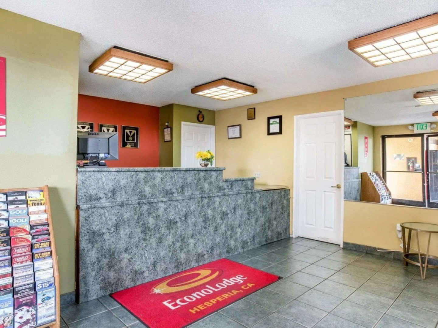 Econo Lodge Hesperia - Victorville I-15
