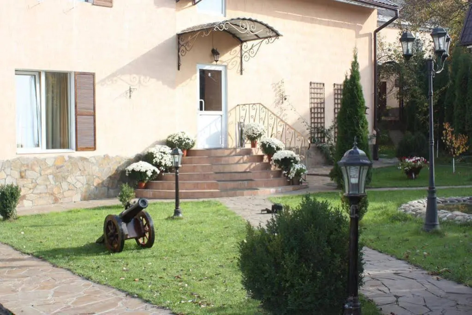 Отель Гусарский