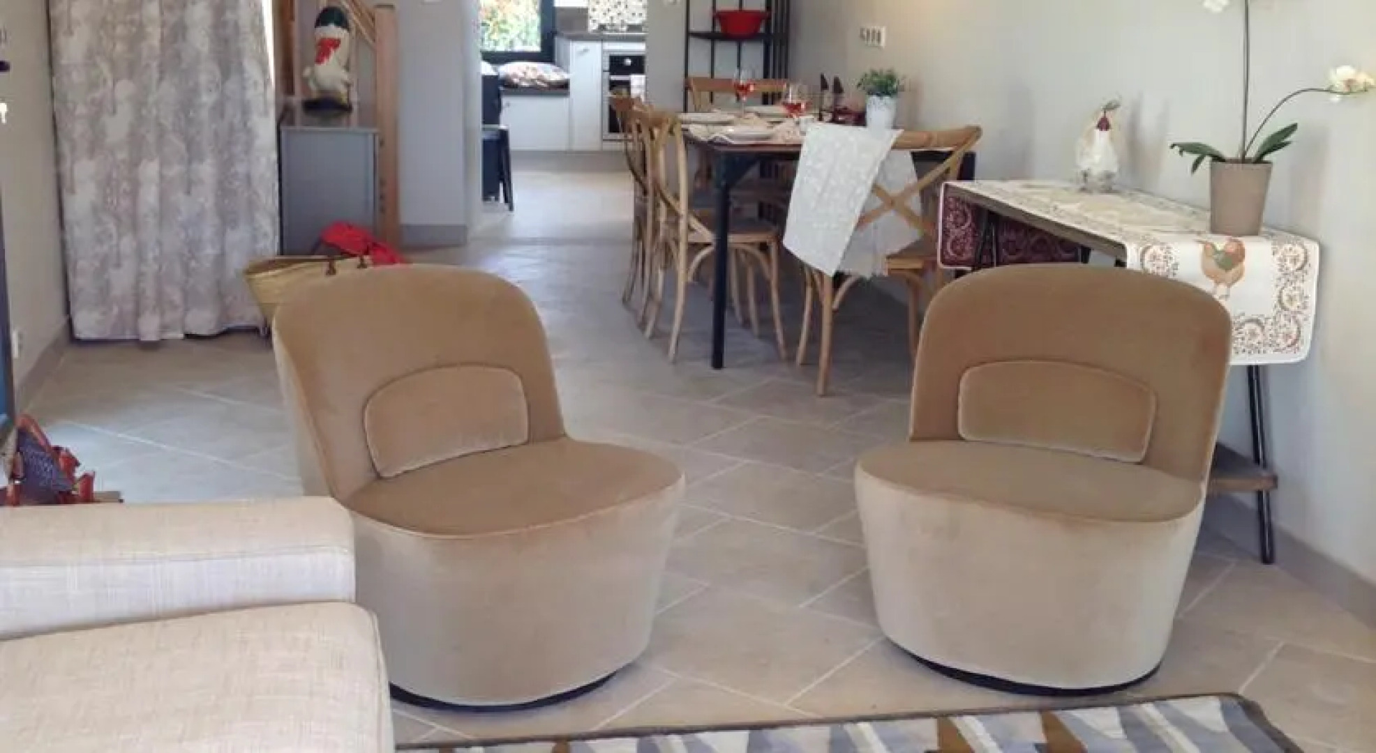 Lancien poulailler- The Old Hen House