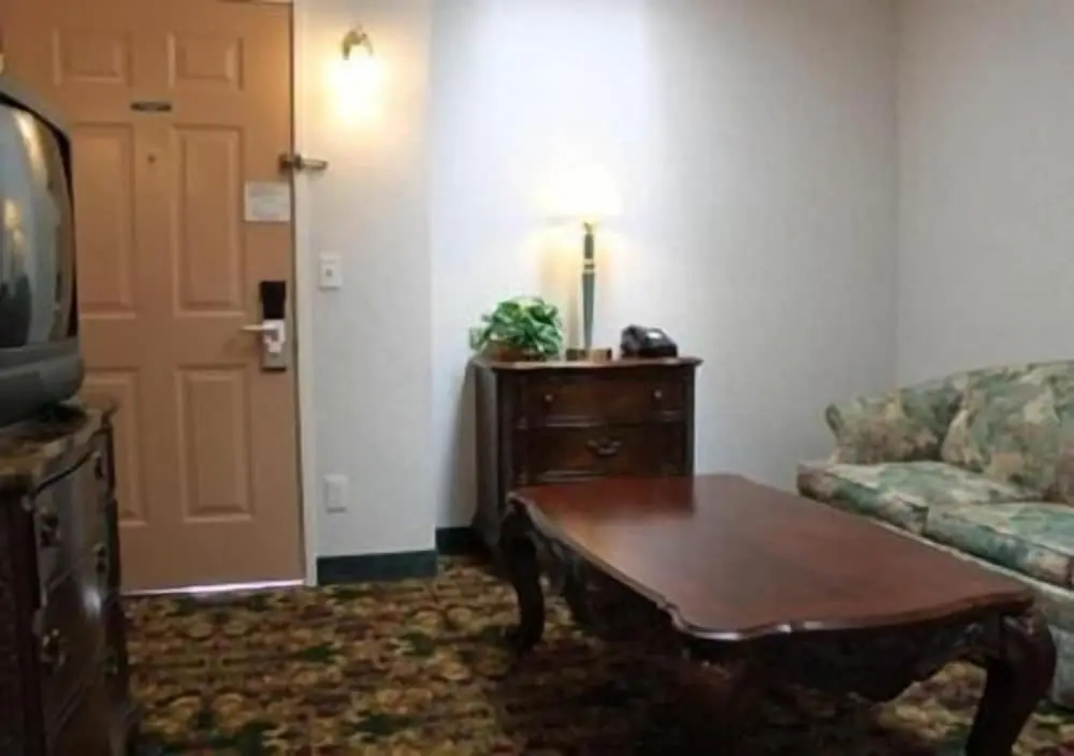 Comfort Suites Mackinaw City
