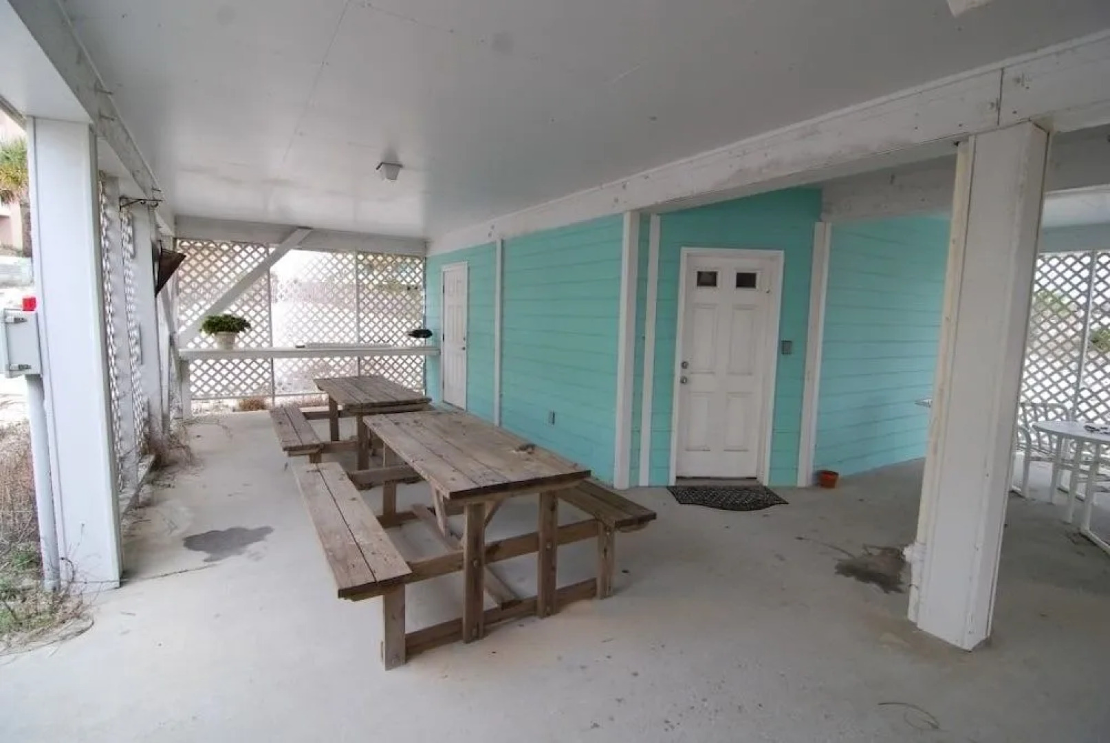 Sea La Vie by RedAwning