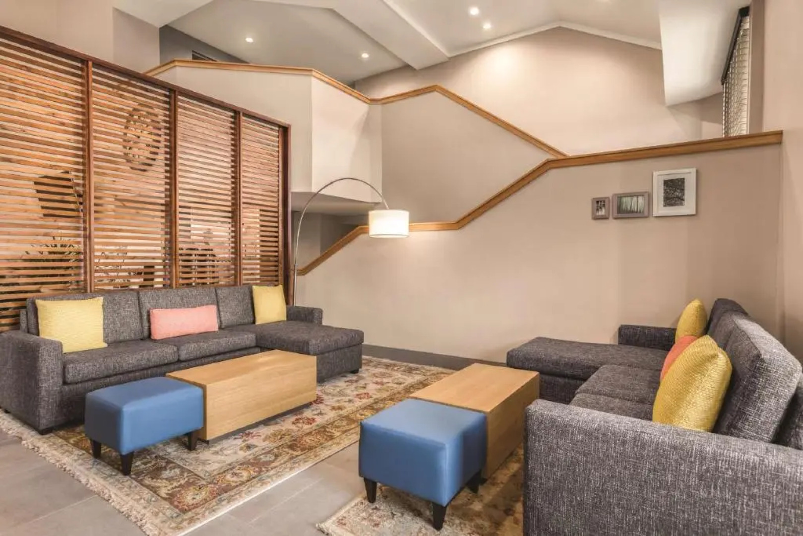 Country Inn & Suites by Radisson Erie