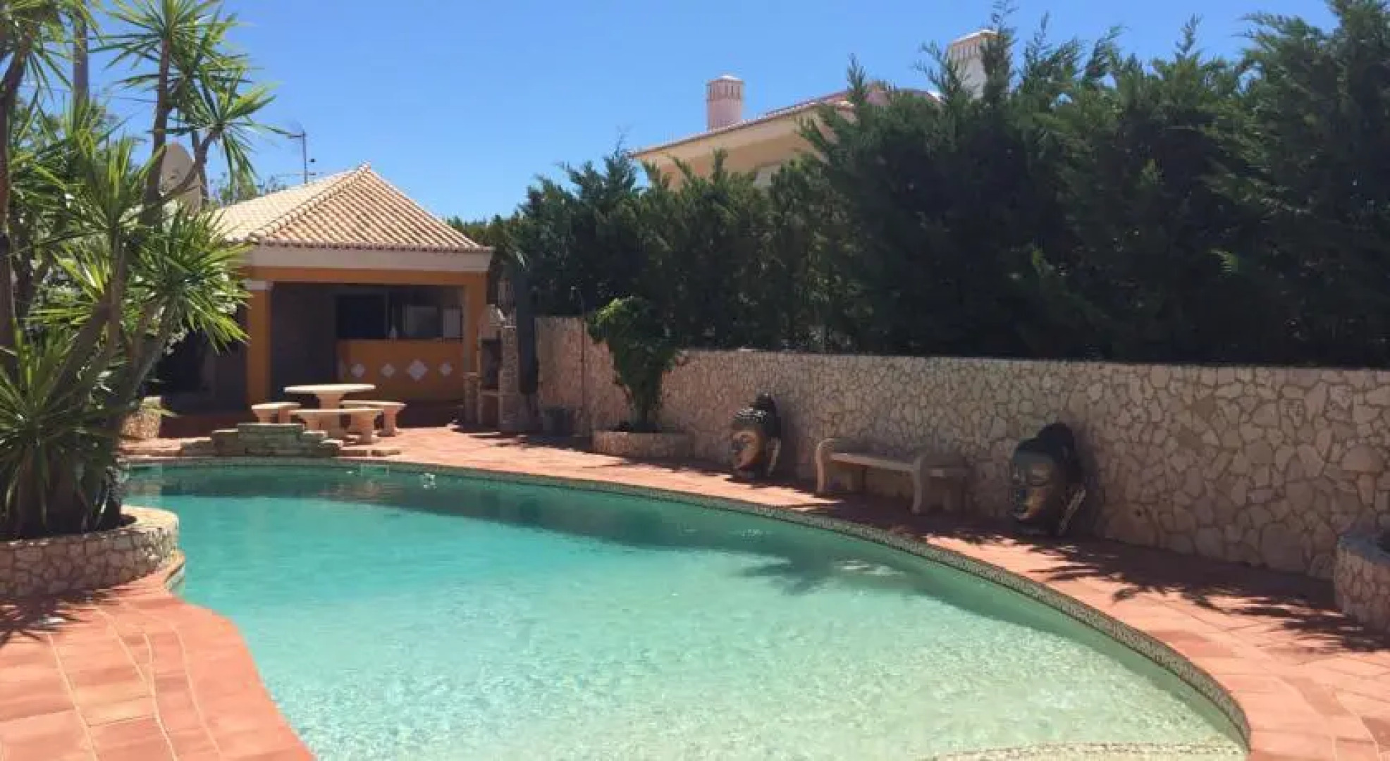 Vivenda dos Pinheiros