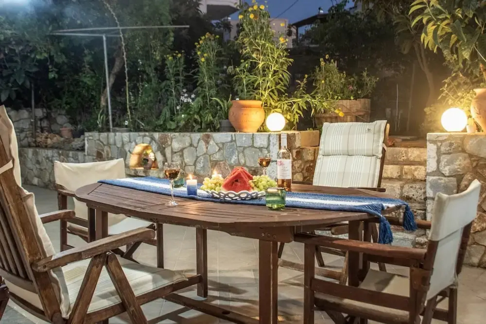 Casa Anthea 3 Bedroom Apartment With Garden