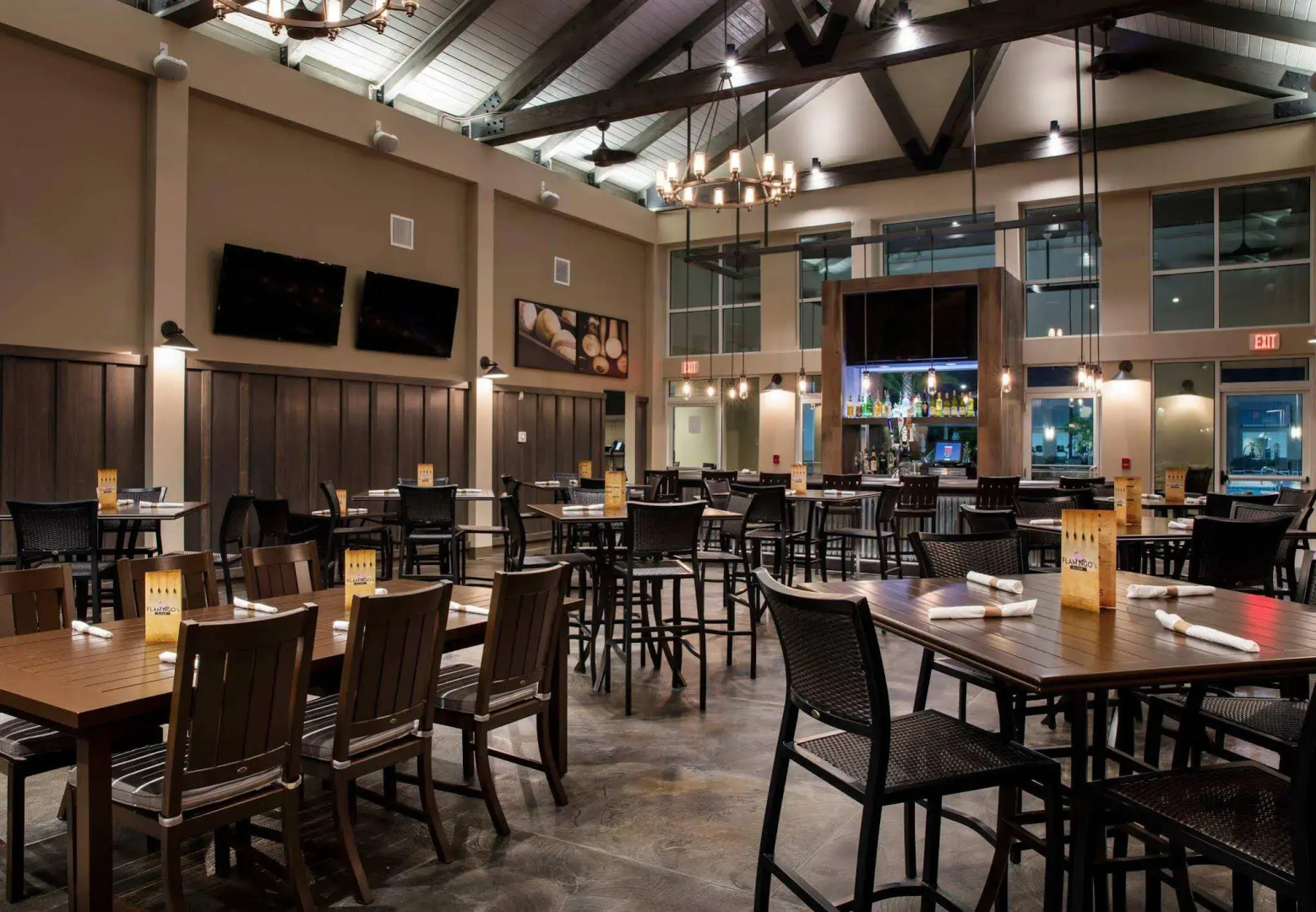 TownePlace Suites Orlando at FLAMINGO CROSSINGS® Town Center/Western Entrance