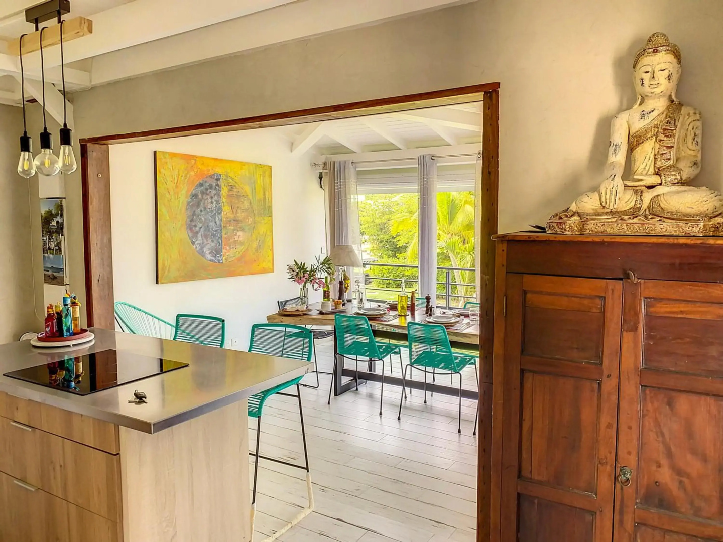 Acacia Secret, 3 min walk from Anse Marcel beach, on the Marina