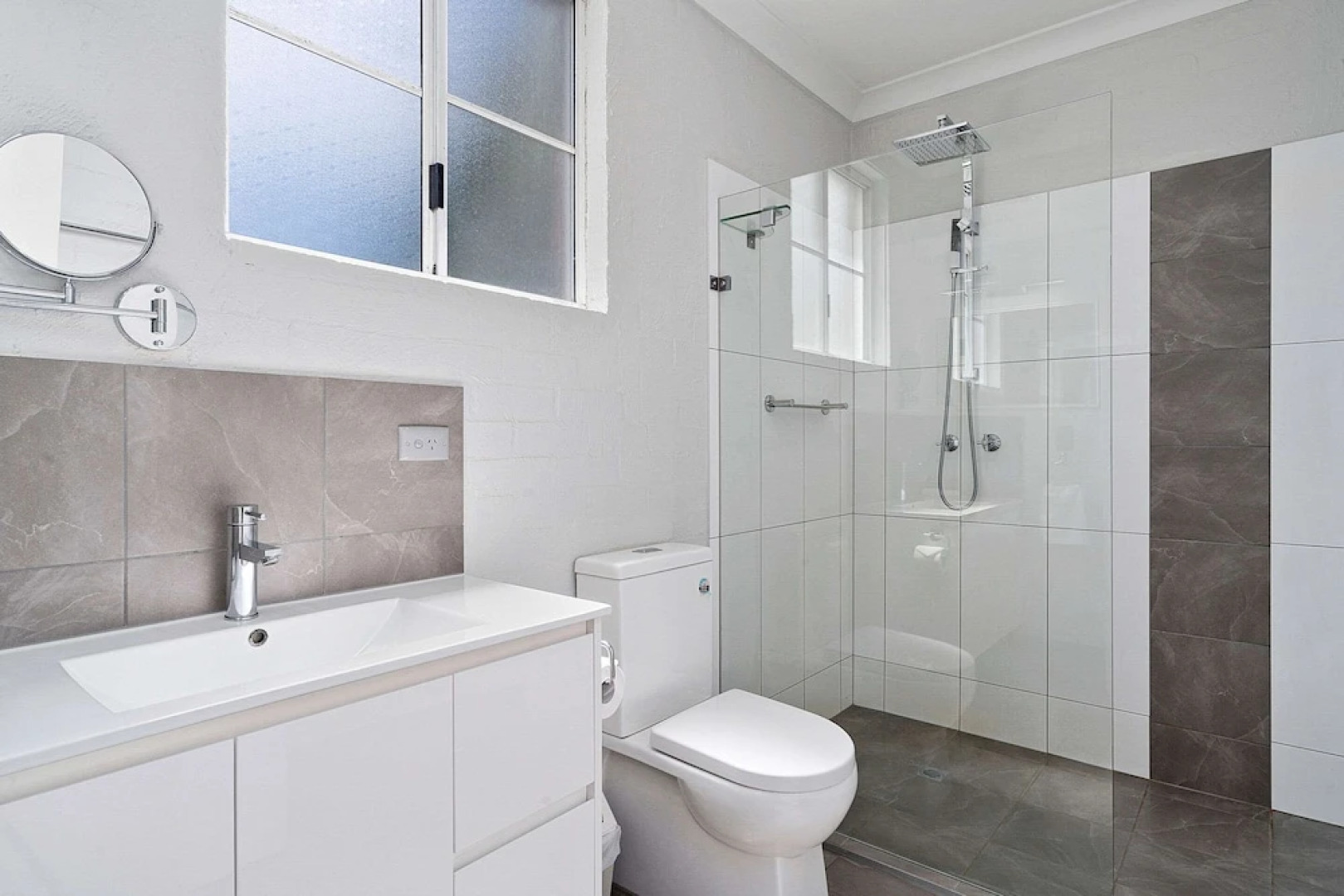 Border Gateway Motel