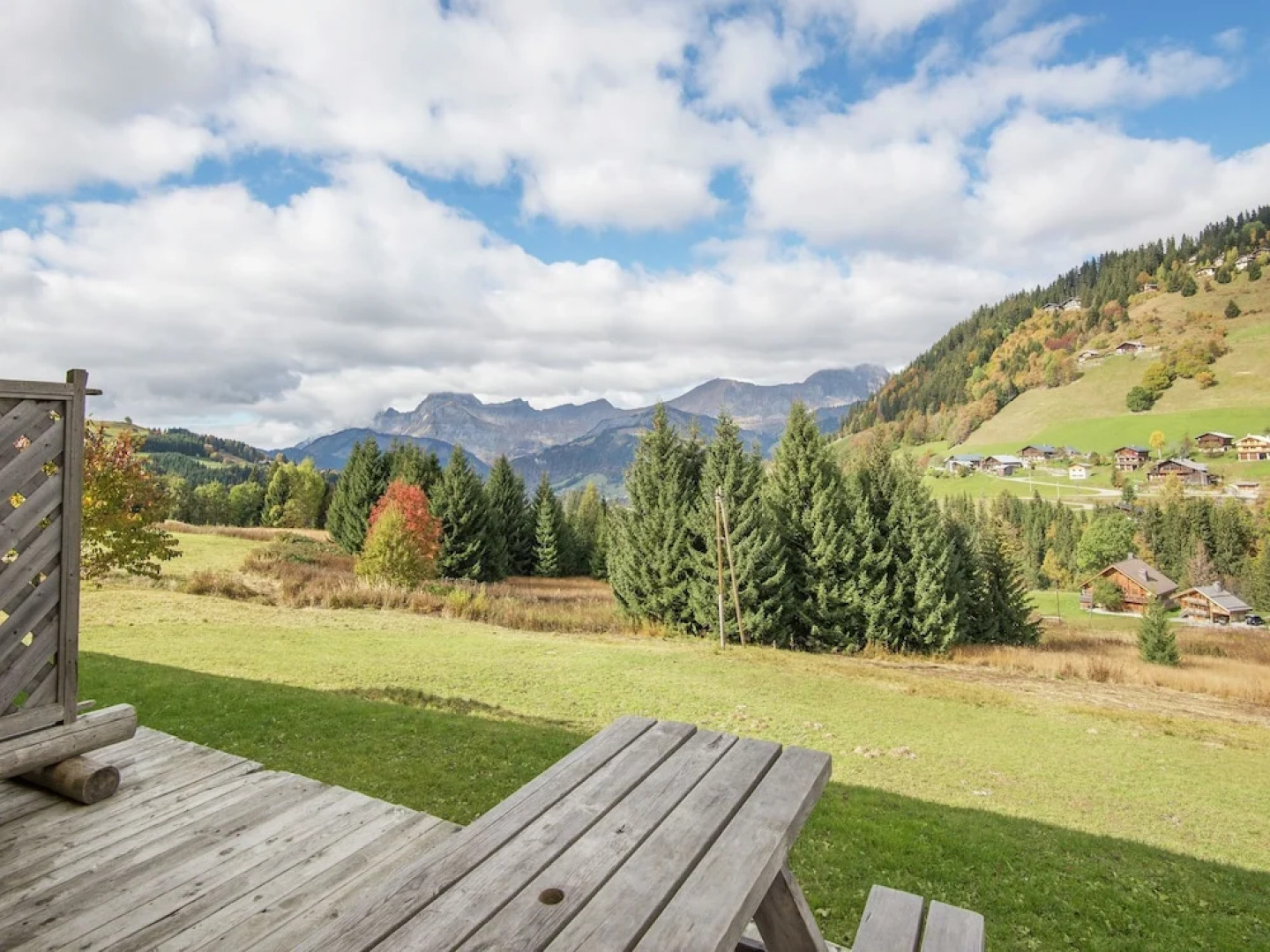 Pretty Apartment in a Separate Mountain Chalet