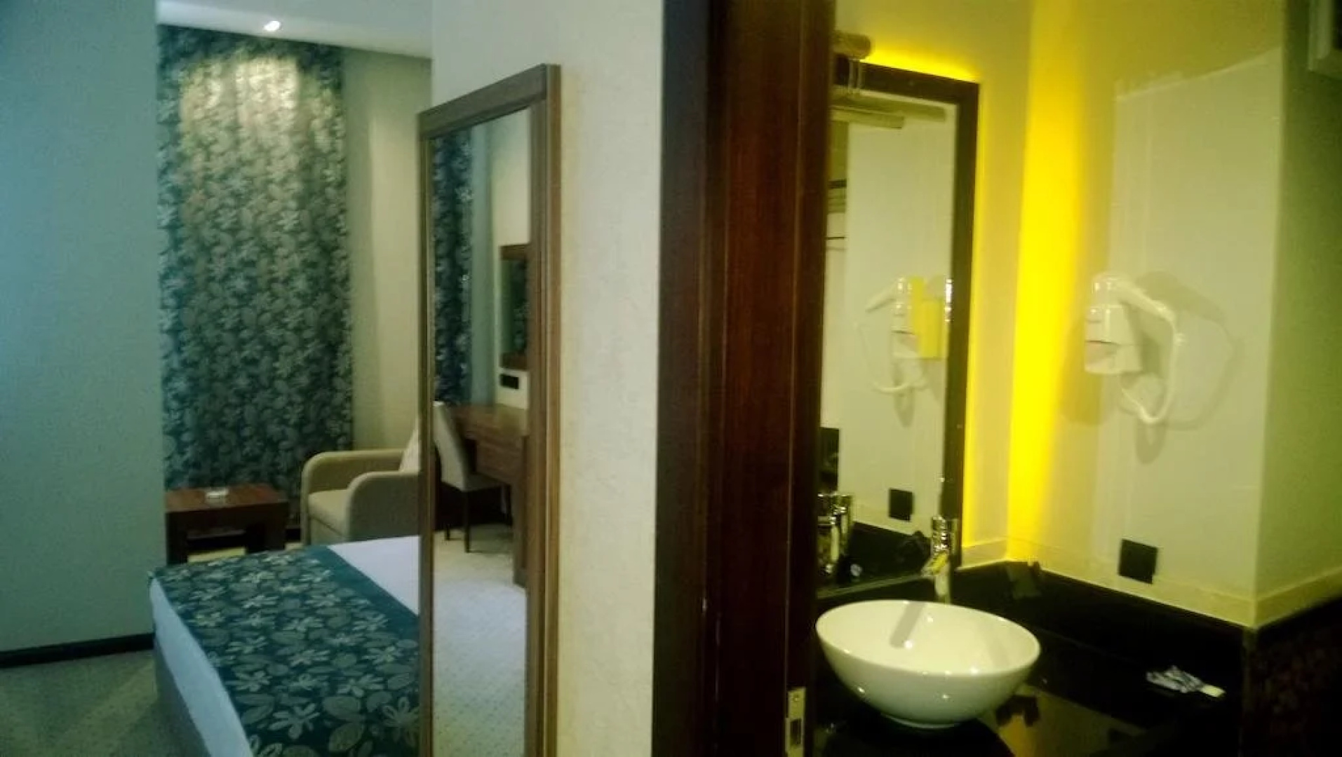 Miba Hotel