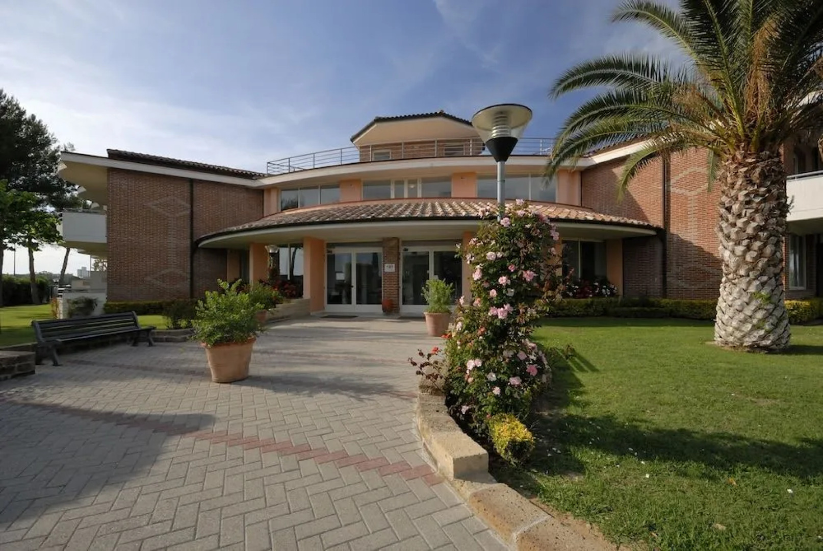 La Cecinella Apartments