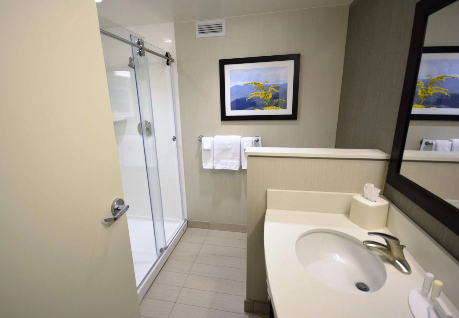 Courtyard by Marriott Asheville Airport