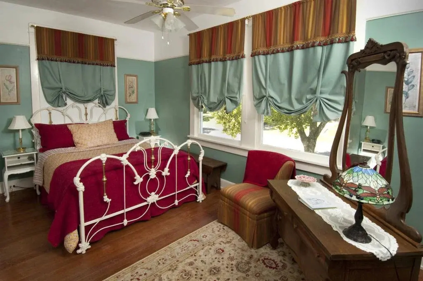 The Cotton Palace Bed and Breakfast