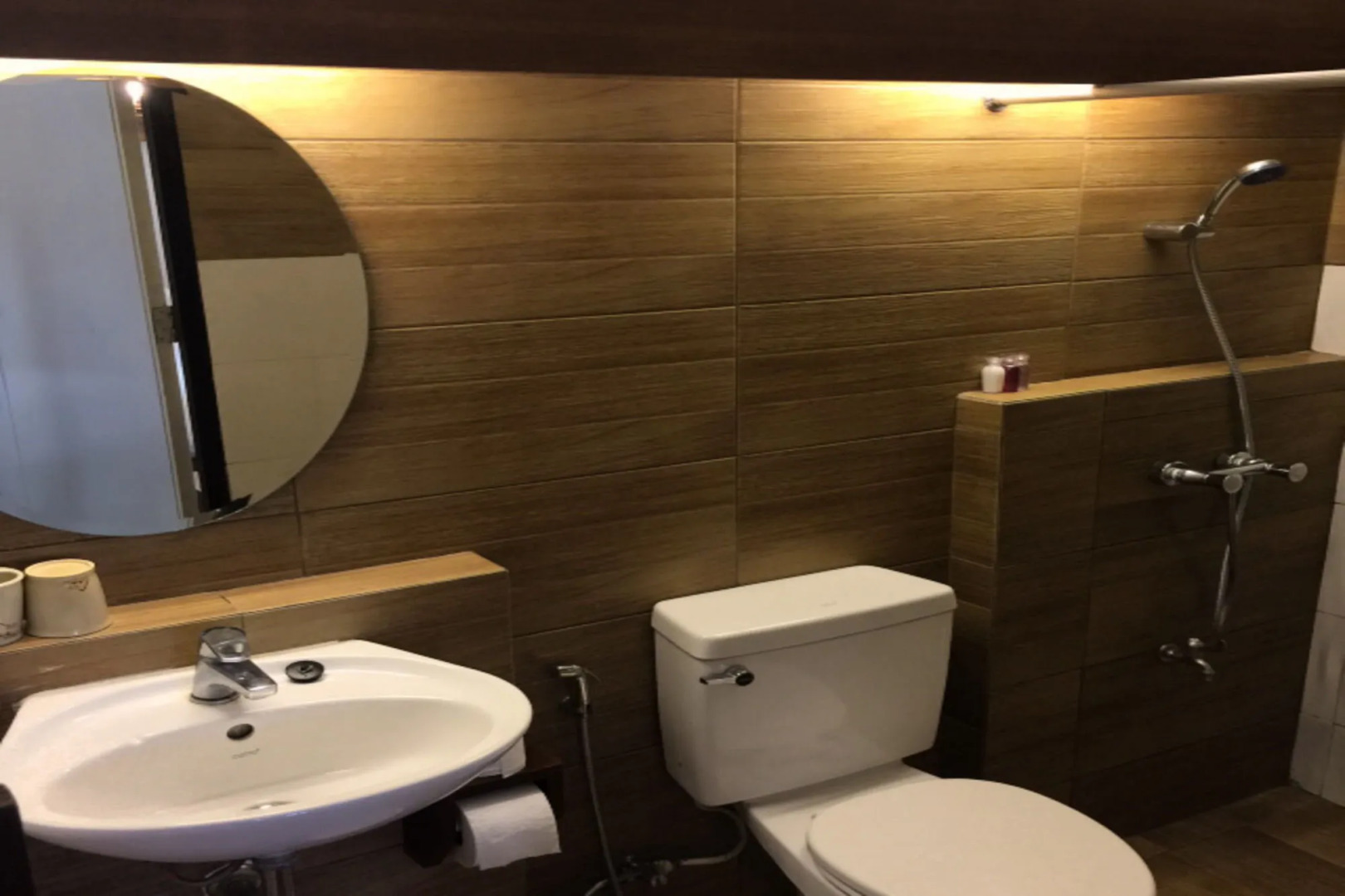 Mae-Sa Valley Farm Stay Resort