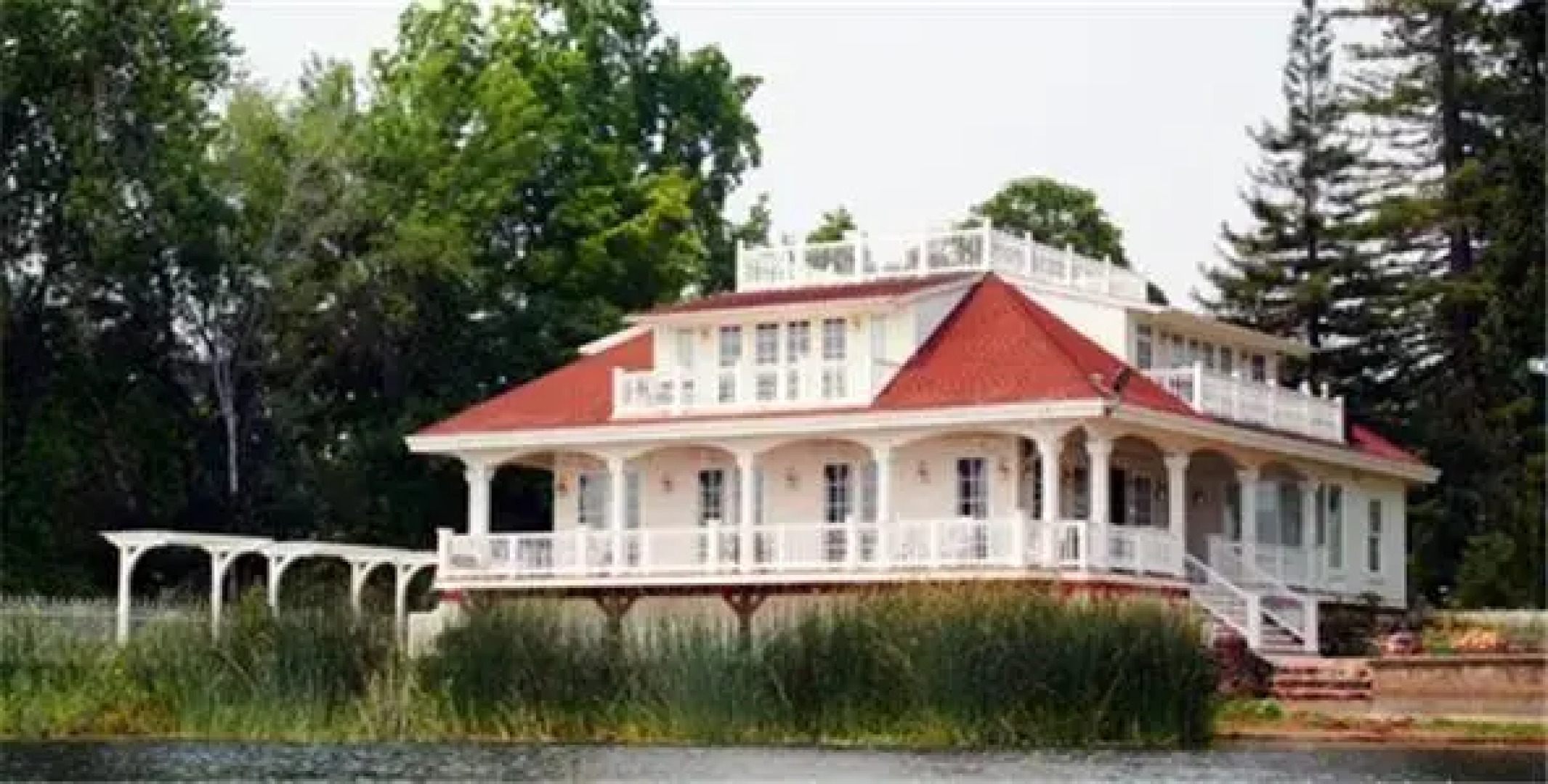 Clear Lake Bed and Breakfast