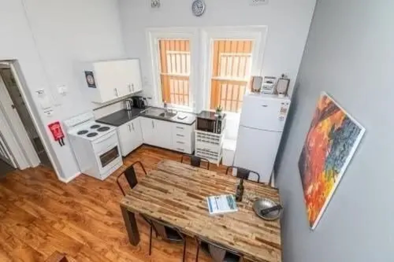 Five Ways CBD Apartment - Spacious, Wifi, Free Parking