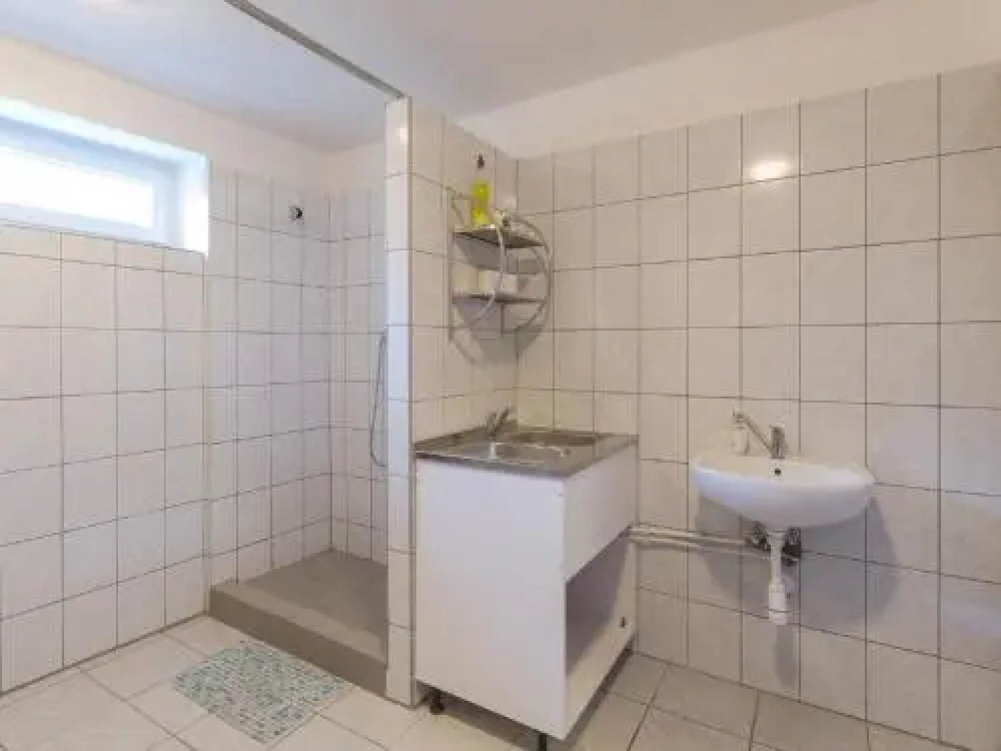Legányi Kávézó és Apartmanház