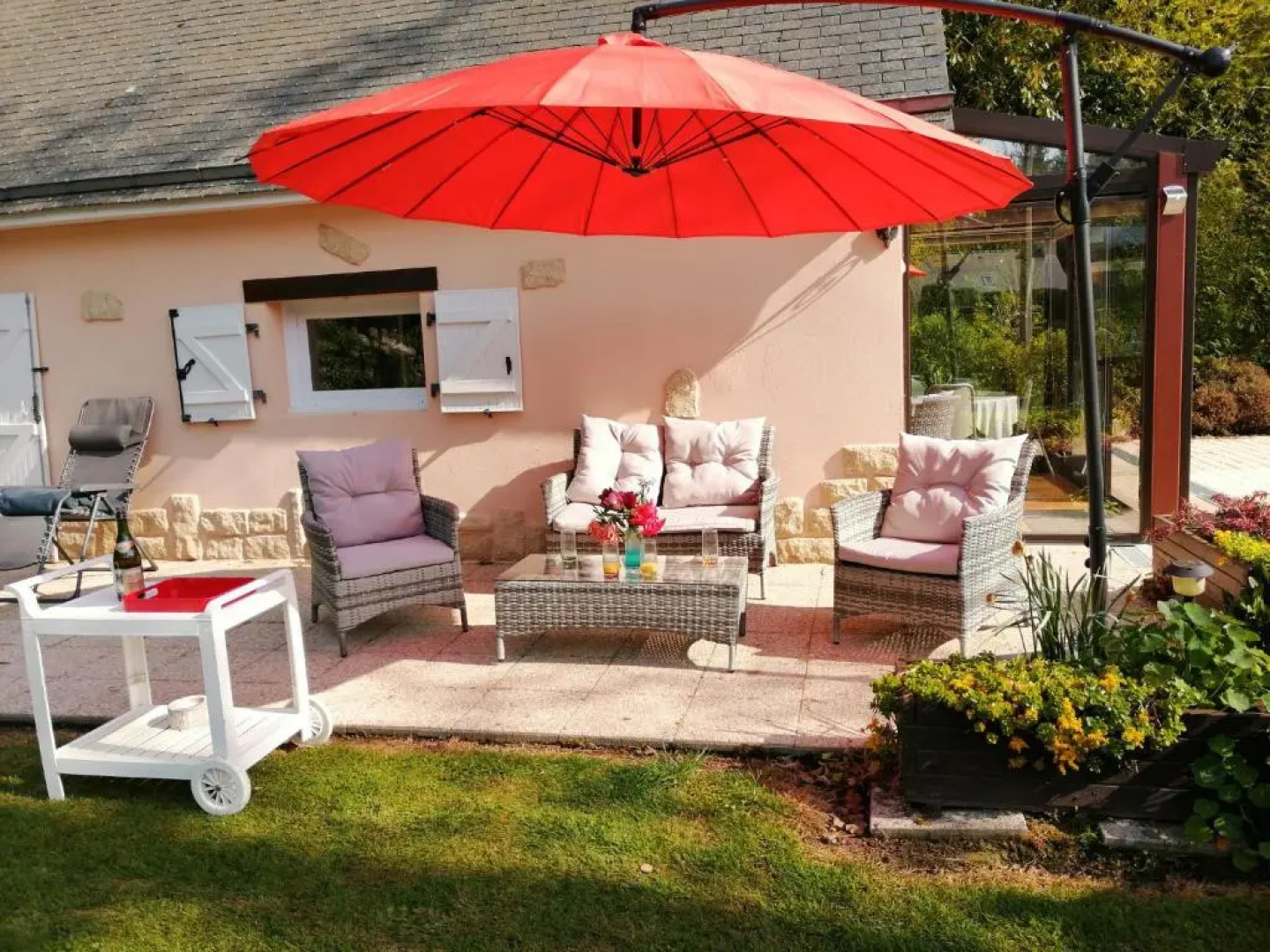 at the gite du bois damore in a quiet area 25km from the city - from the sea