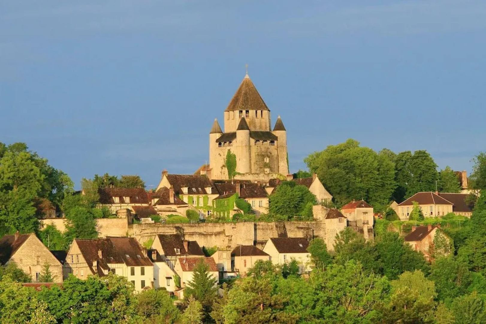 Apartment With one Bedroom in Provins, With Wifi