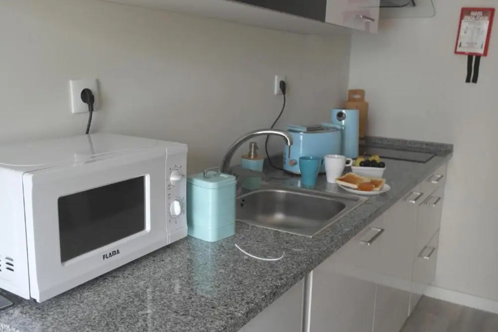 House With 2 Bedrooms in Atalaia, With Shared Pool, Enclosed Garden and Wifi Near the Beach