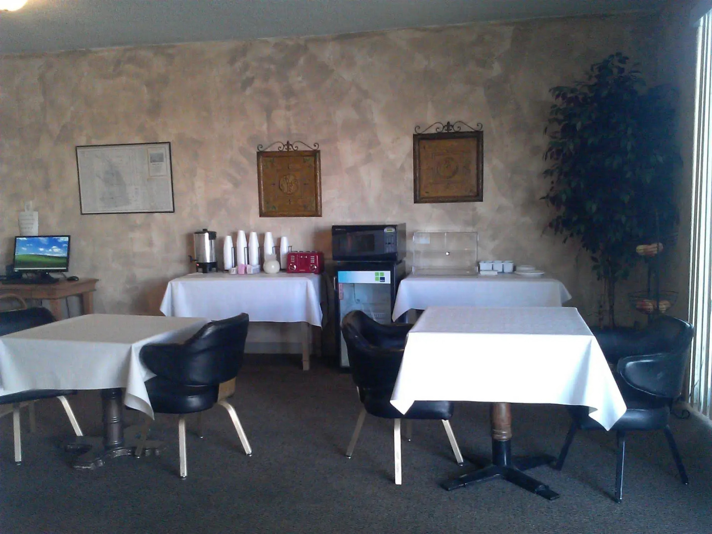 Brunner's Inn & Suites