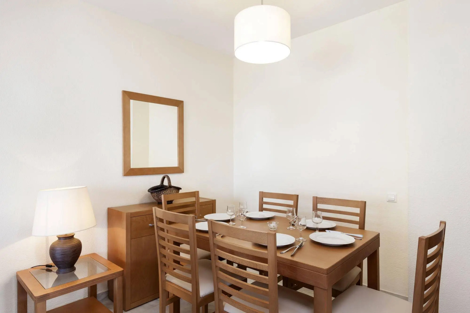 Crown Resorts Club La Riviera