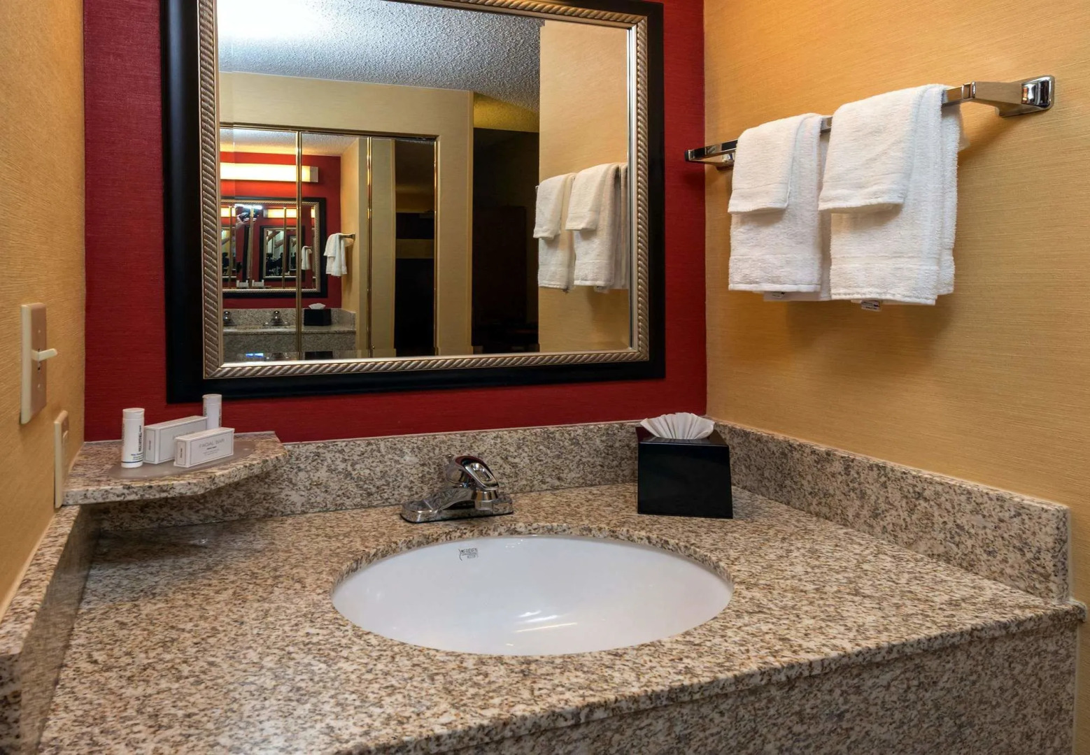 Courtyard by Marriott Winston-Salem Hanes Mall