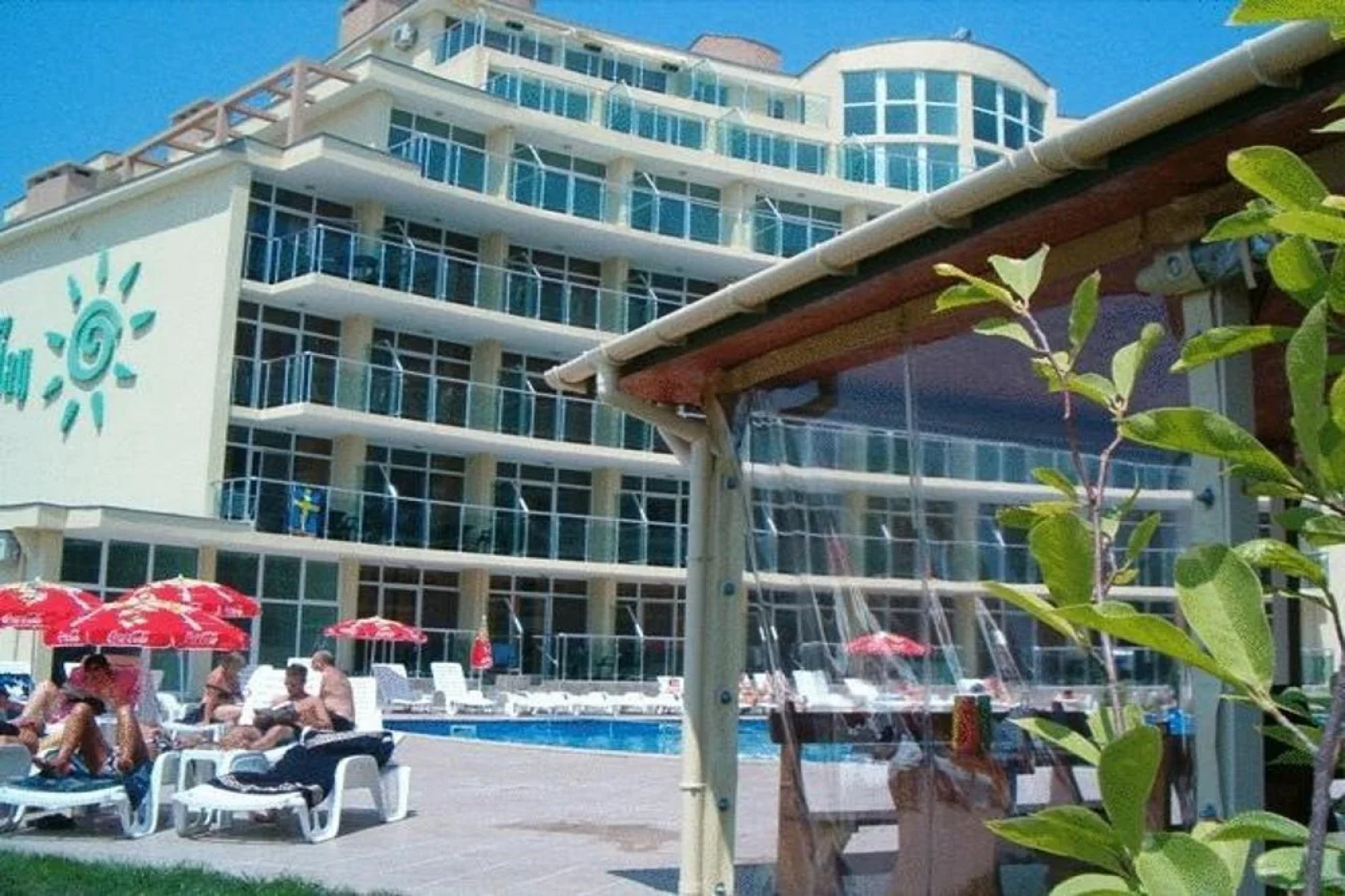 Sunny Holiday Apartments