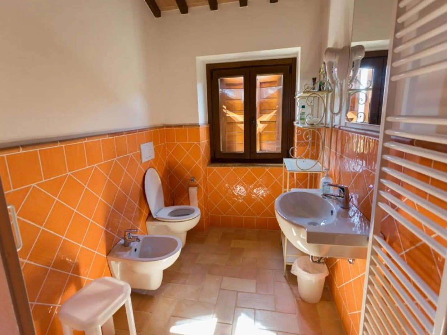 Villa in Le Marche with stunning views-Villa Monteverde