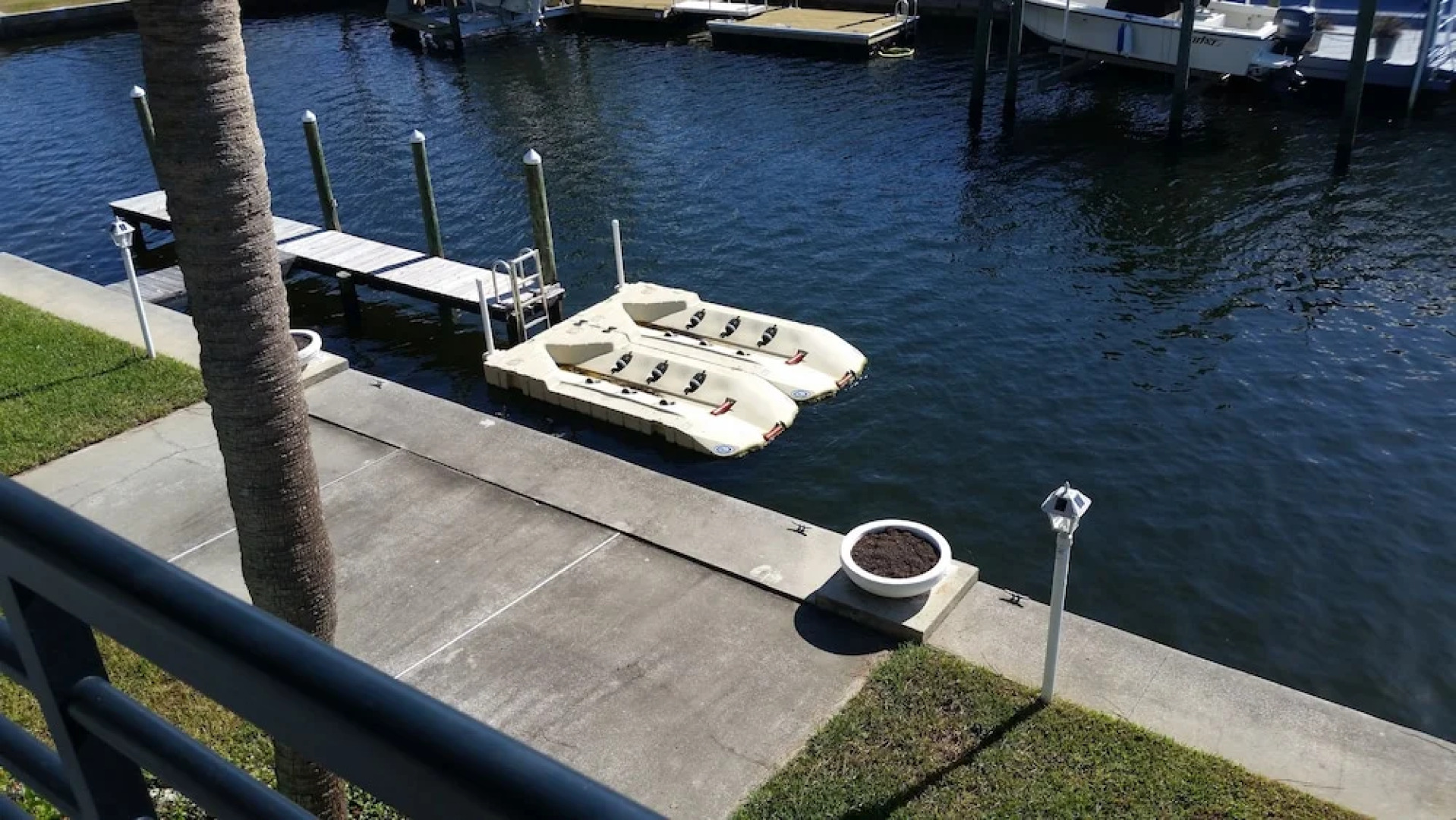 Awesome Florida Canal Home - Three Bedroom Home