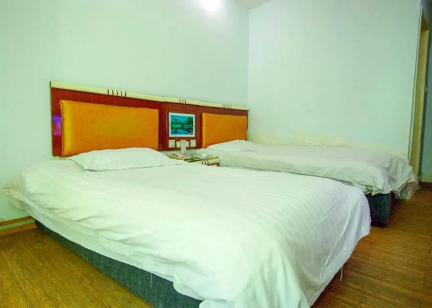 Jingdezhen Kaixuan Business Hotel