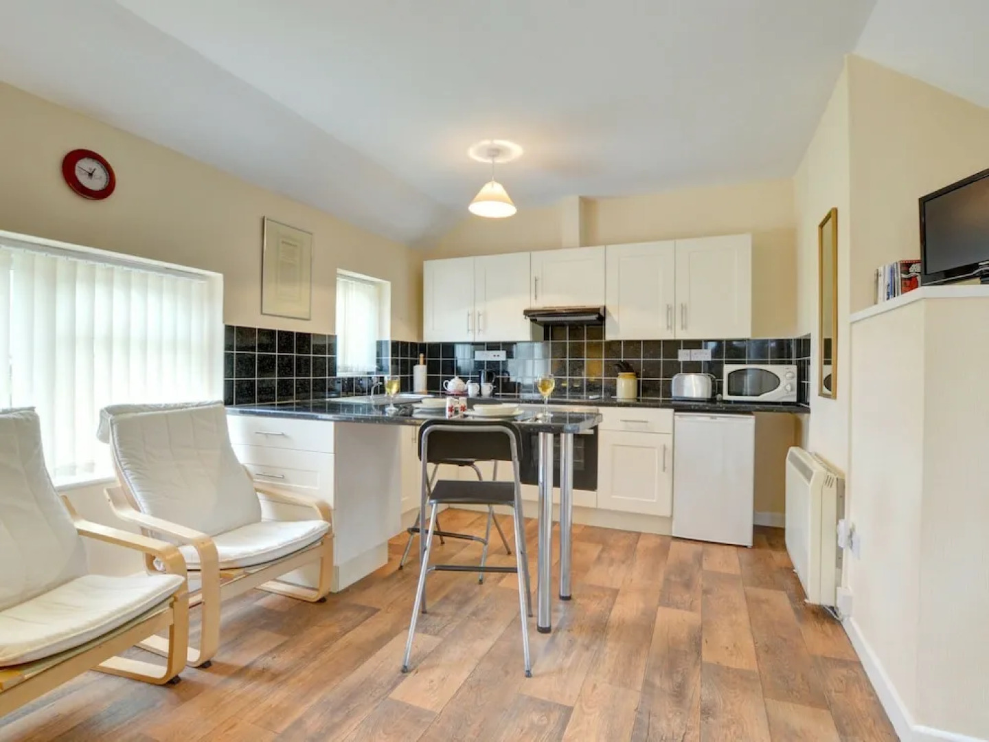 Spacious Holiday Home in Felindre With Garden