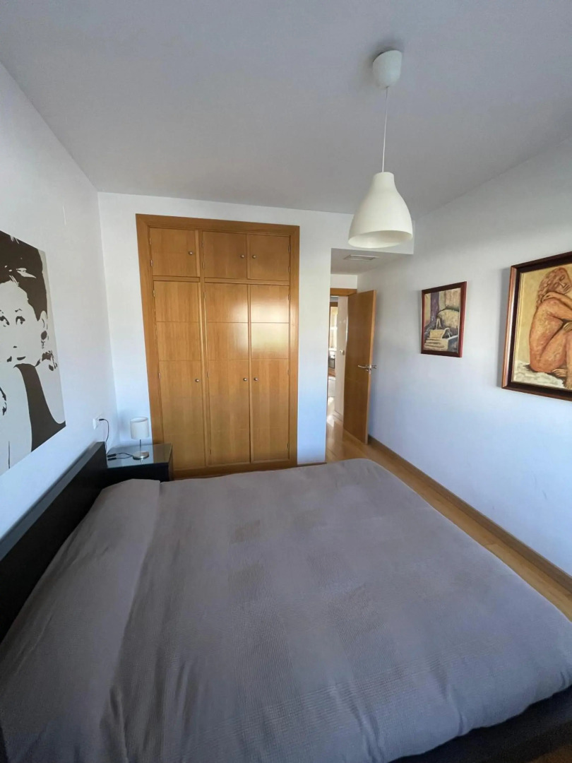 Piso centro de Granada junto al metro