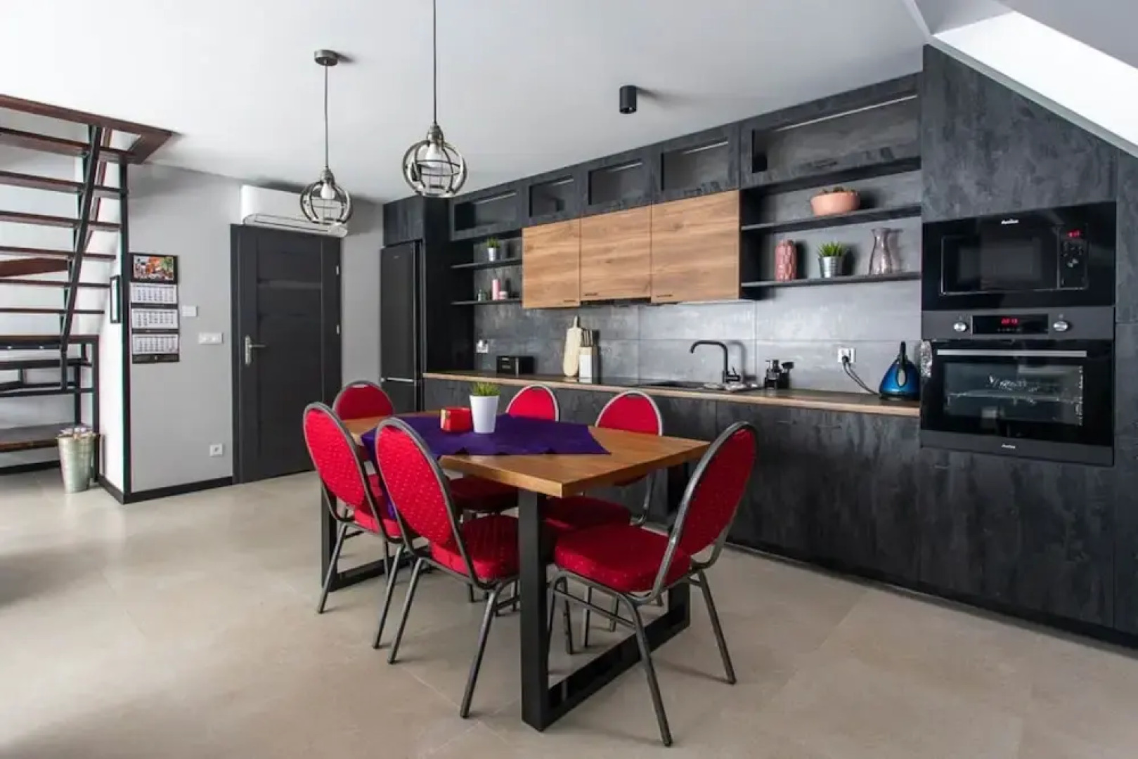 Mountain Stay With Hot Tub