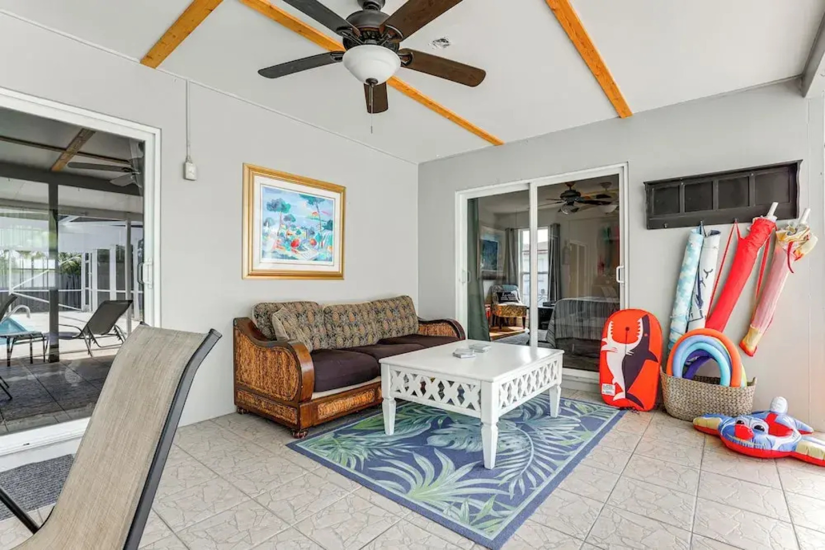 'tropical Landing' Stuart Home w/ Pool + Grill!