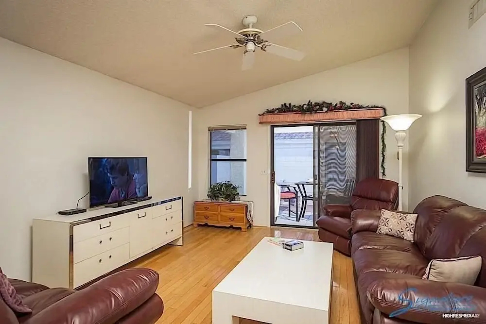 Take It Easy By Signature Vacation Rentals