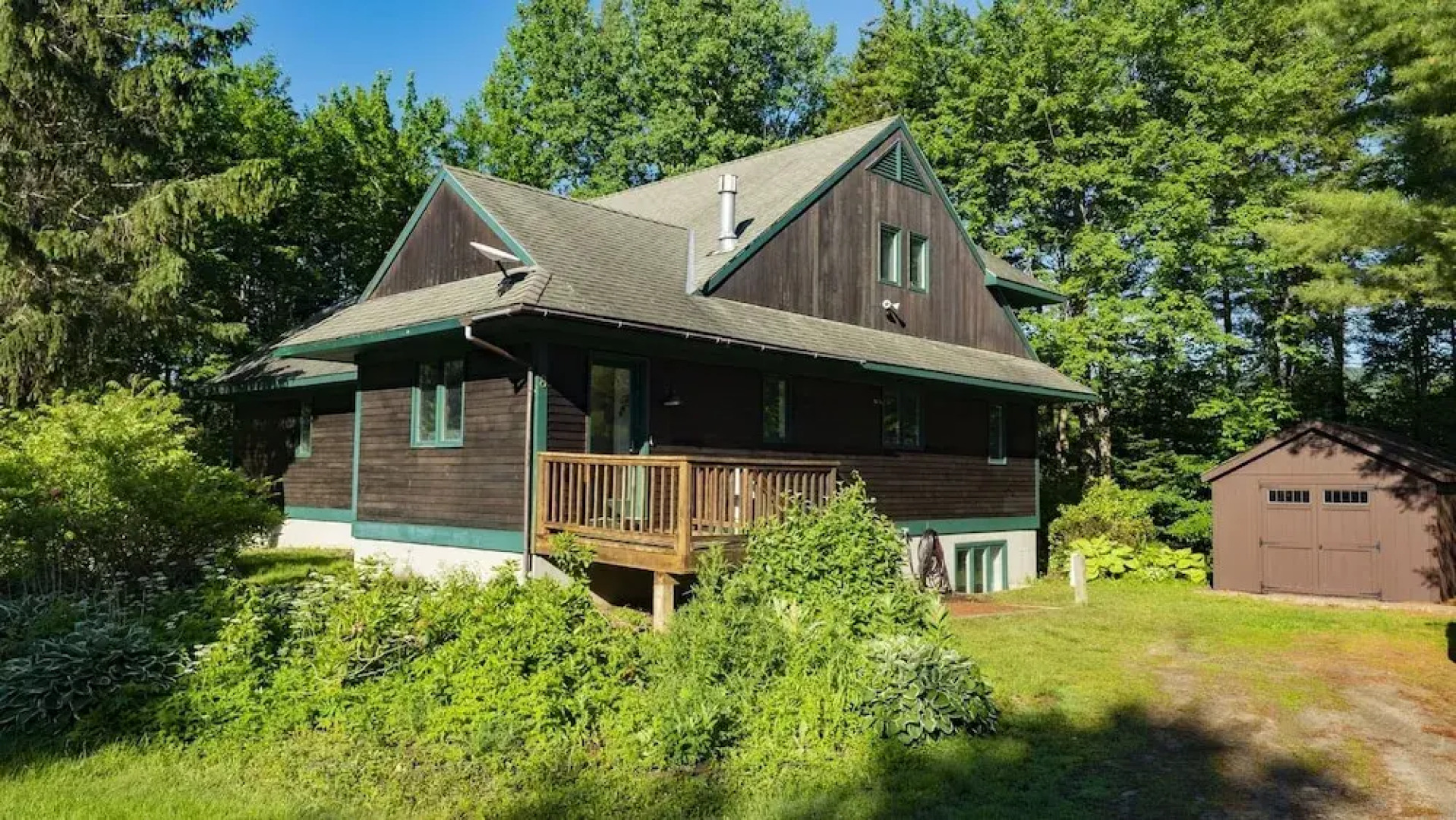 "why Not" - A Gorgeous Designer Decorated West Dover Home Located Next To Mt Snow Golf Club And Ski Mountain 5 Bedroom Home by Redawning