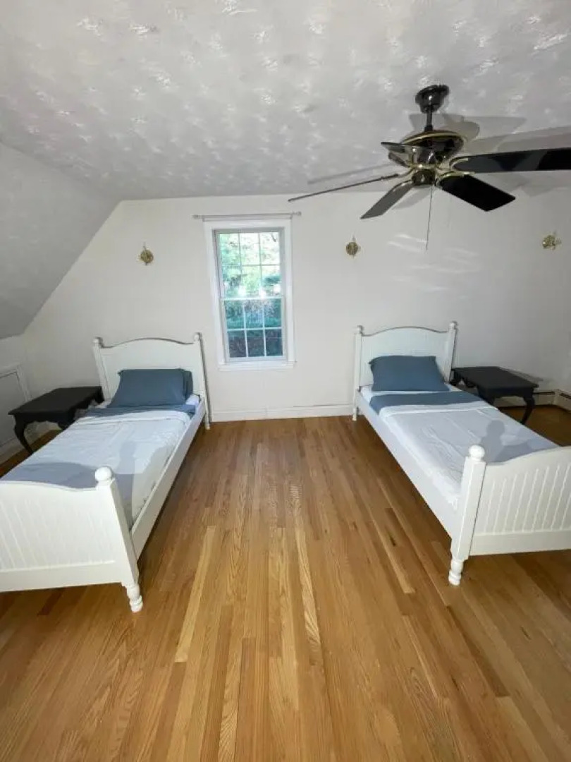 Lovely Cape 4BR+with private POOL