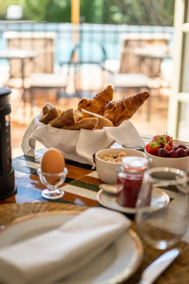 Château les Crostes