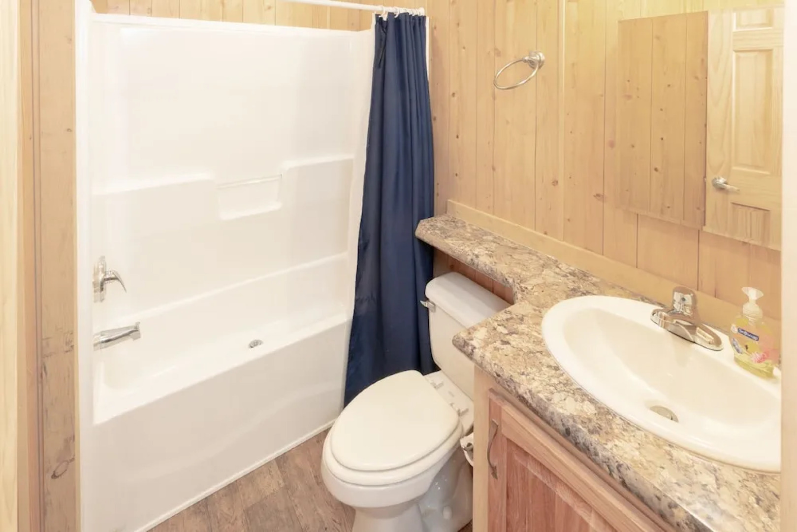 Sun Retreats Adirondack Gateway