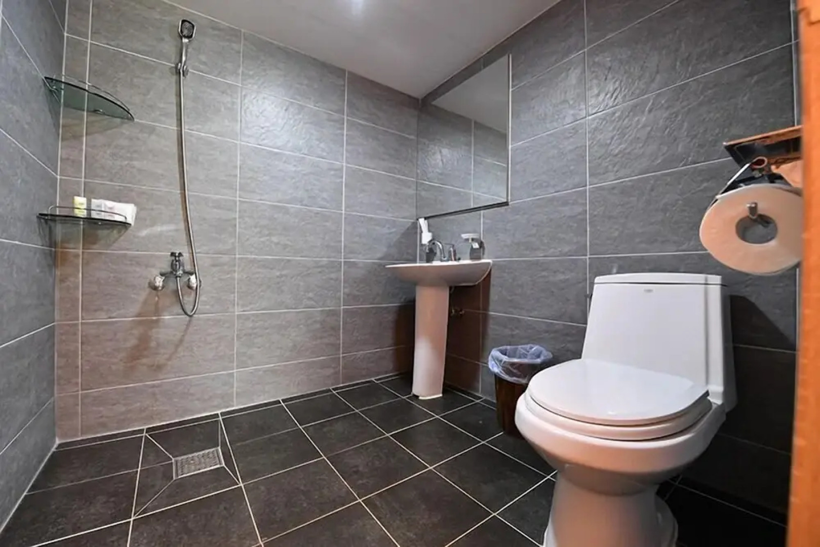 Chungjuho Camping World Glamping