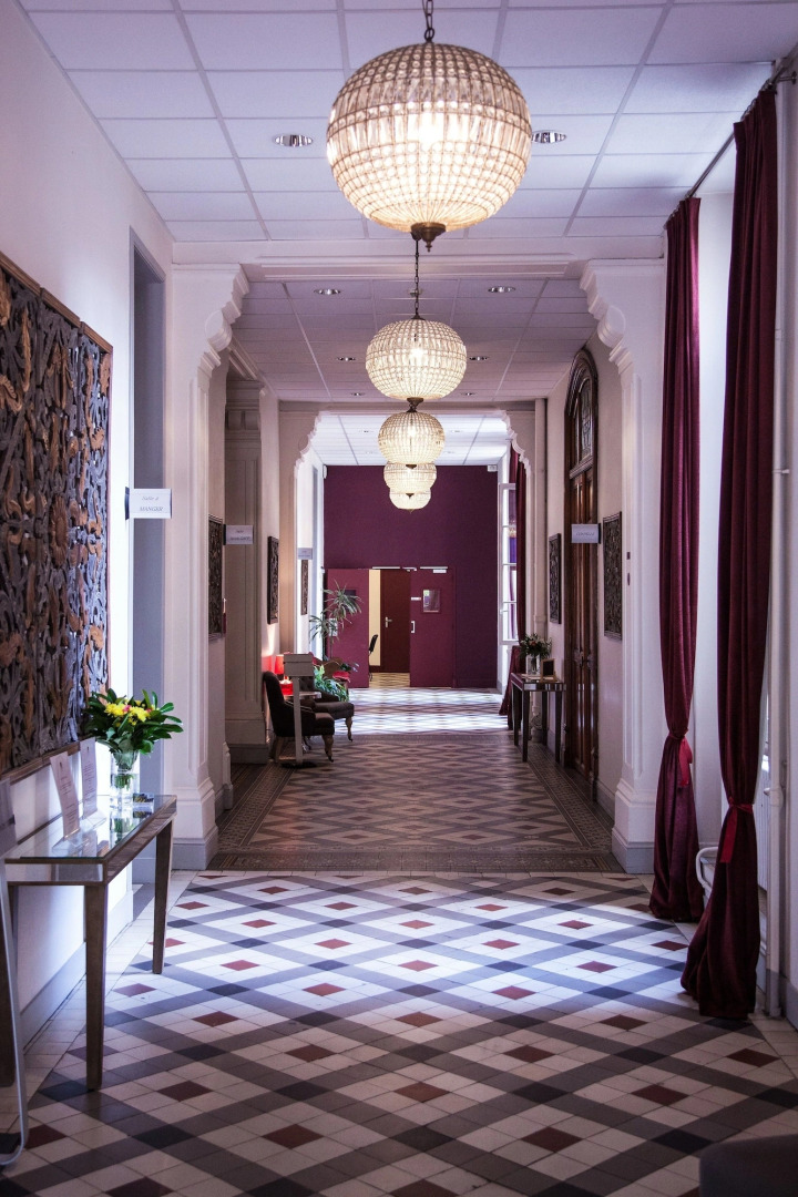 Hotel The Originals Maison de l'Abbaye (ex Relais du Silence)