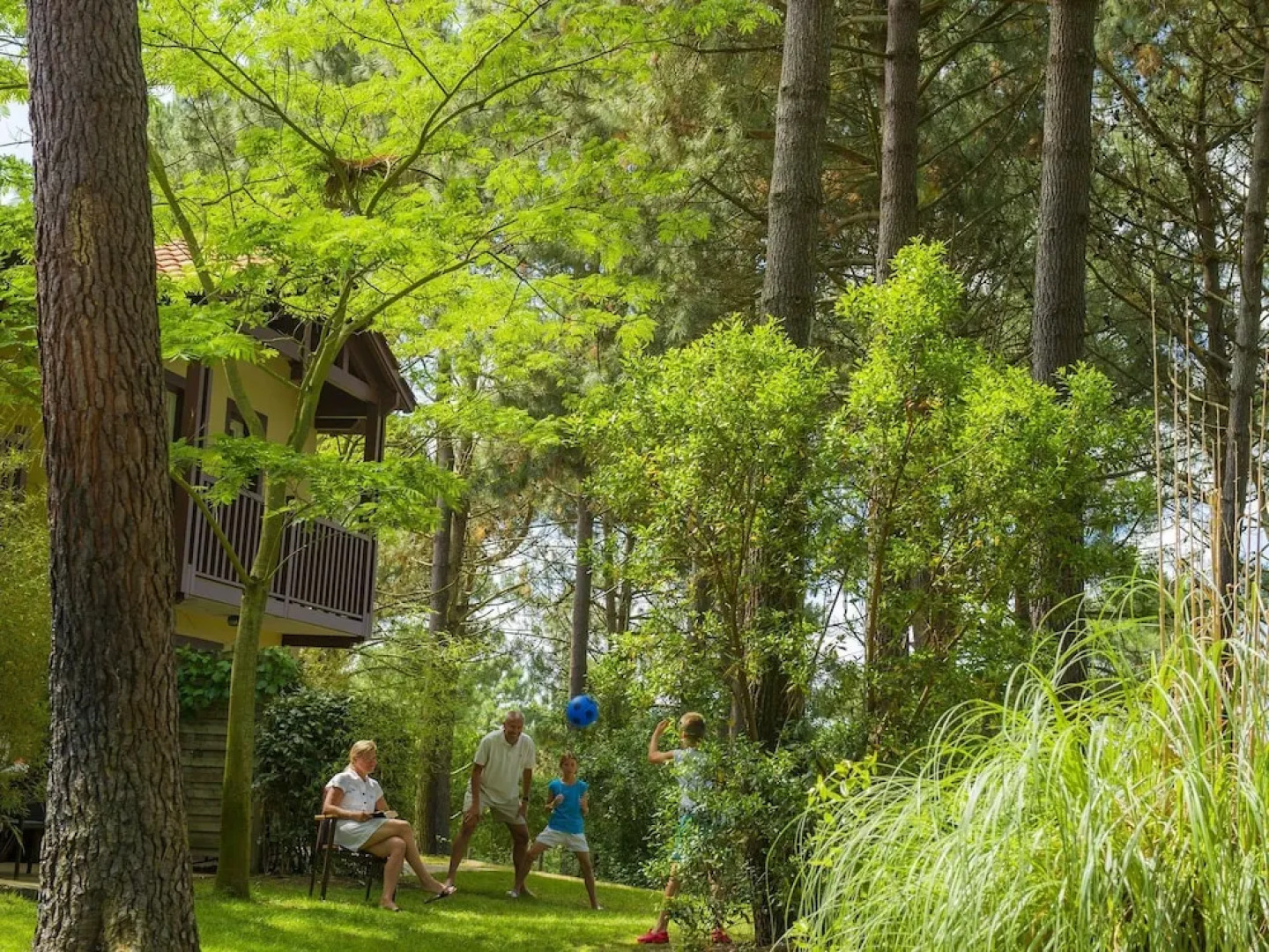Atmospheric Apartment Near Lacanau, Surrounded by a Forest