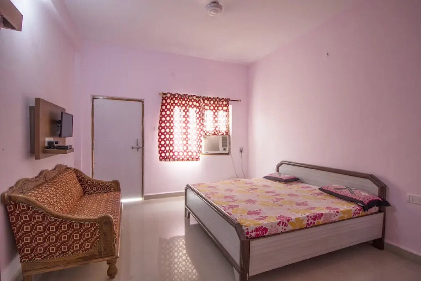 Aashirwad Guest House